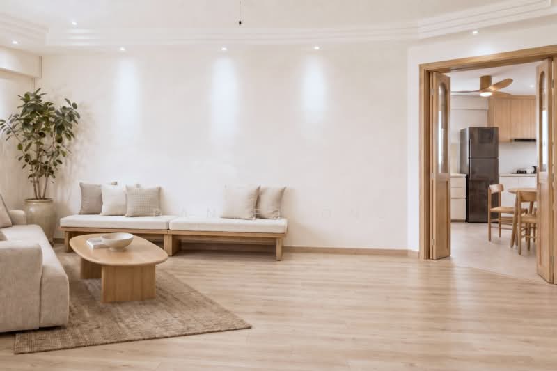 102 Serangoon North Avenue 1, 102 Serangoon North Avenue 1, 2 Bedrooms, 818 sqft, HDB Flat For Sale, by Daniel Ong, 500196956 - Living Room - PropertyGuru.com.sg