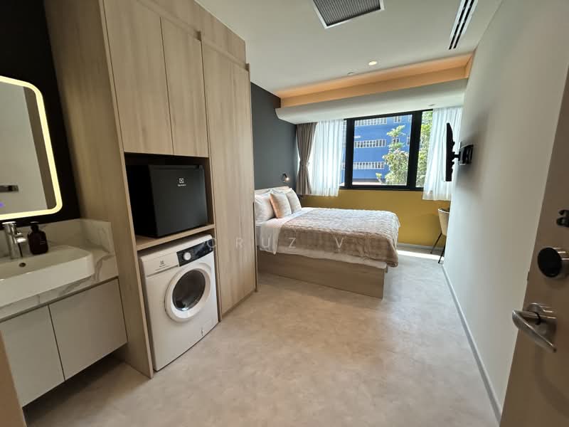 Studio @ Coliwoo Midtown, 141 Middle Road, Studio, 180 sqft, Condominium For Rent, by Cruz V, 500196964 - PropertyGuru.com.sg