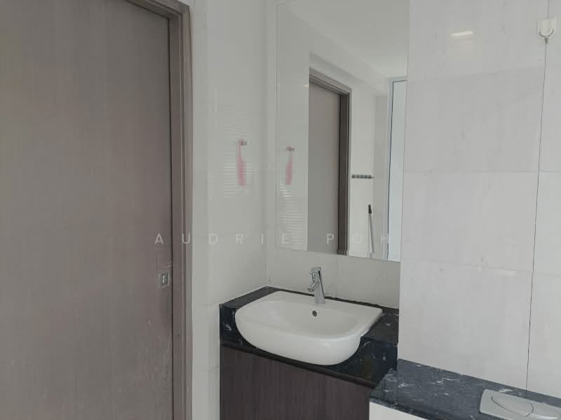 Signature at Lewis, 1 Lewis Road, 1 Bedroom, 635 sqft, Condominium For Sale, by Audrie Poh, 500196970 - Bathroom - PropertyGuru.com.sg