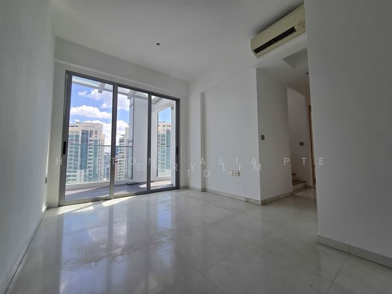 26 Newton, 26 Newton Road Singapore, 2 Bedrooms, 1,539 sqft, Condominium For Sale, by Henry Lim, 500196973 - Living Room - PropertyGuru.com.sg