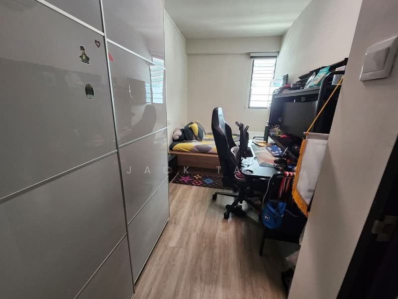 243 Bukit Panjang Ring Road, 243 Bukit Panjang Ring Road, 4 Bedrooms, 1,163 sqft, HDB Flat For Sale, by Jack Tan, 500196975 - Bedroom - PropertyGuru.com.sg