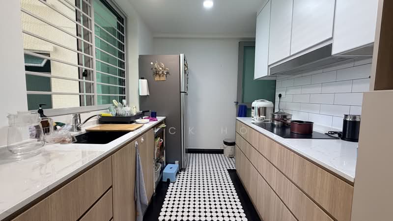The Serenade @ Holland, 371 Holland Road, 4 Bedrooms, 1,507 sqft, Condominium For Rent, by Mick Ho, 500196987 - Kitchen - PropertyGuru.com.sg