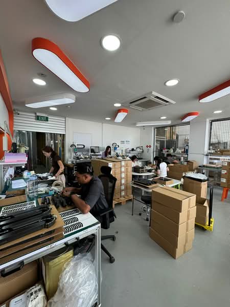 Tradehub 21, 26 Boon Lay Way, 3,853 sqft, Light Industrial (B1) For Rent, by Ben Chew, 500197003 - Interior - CommercialGuru.com.sg