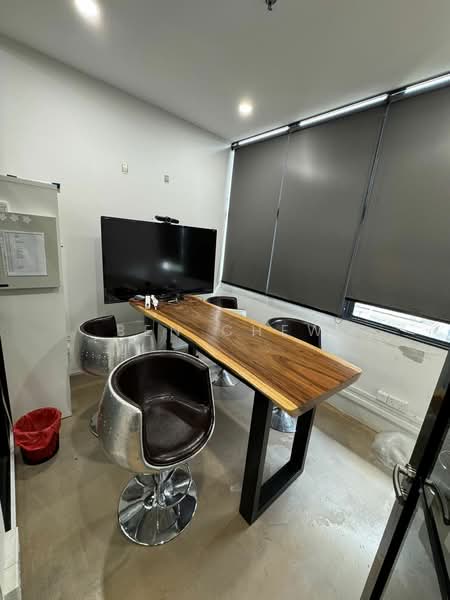 Tradehub 21, 26 Boon Lay Way, 3,853 sqft, Light Industrial (B1) For Rent, by Ben Chew, 500197003 - Interior - CommercialGuru.com.sg
