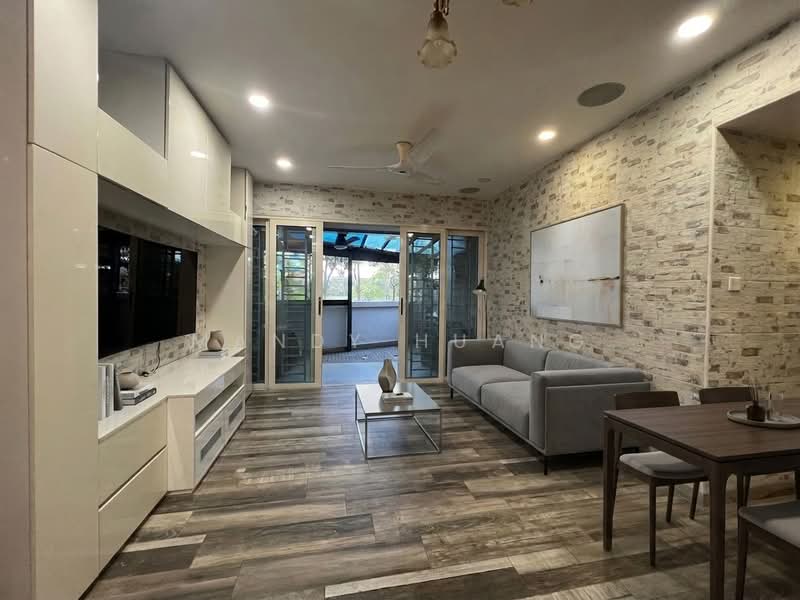 Rio Vista, 10 Upper Serangoon View, 3 Bedrooms, 1,594 sqft, Condominium For Sale, by Mandy Huang, 500197025 - Living Room - PropertyGuru.com.sg