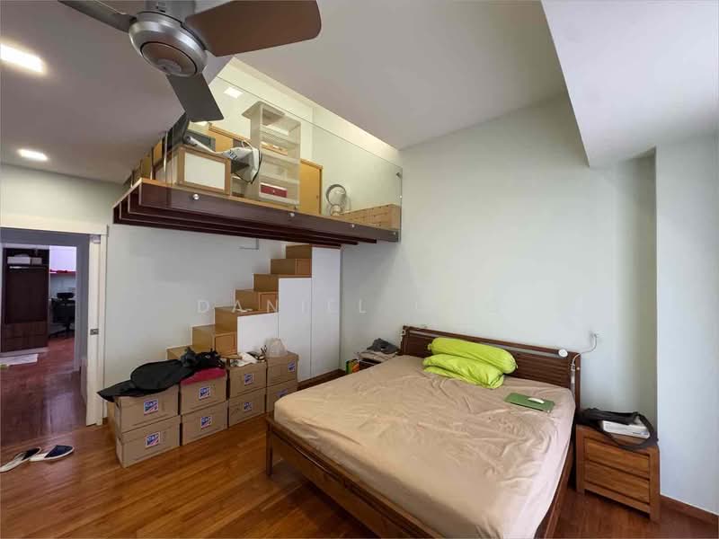 Sunrise Villa, Sunrise close, 4 Bedrooms, 2,500 sqft, Terraced House For Rent, by Daniel Ong, 500197032 - Bedroom - PropertyGuru.com.sg