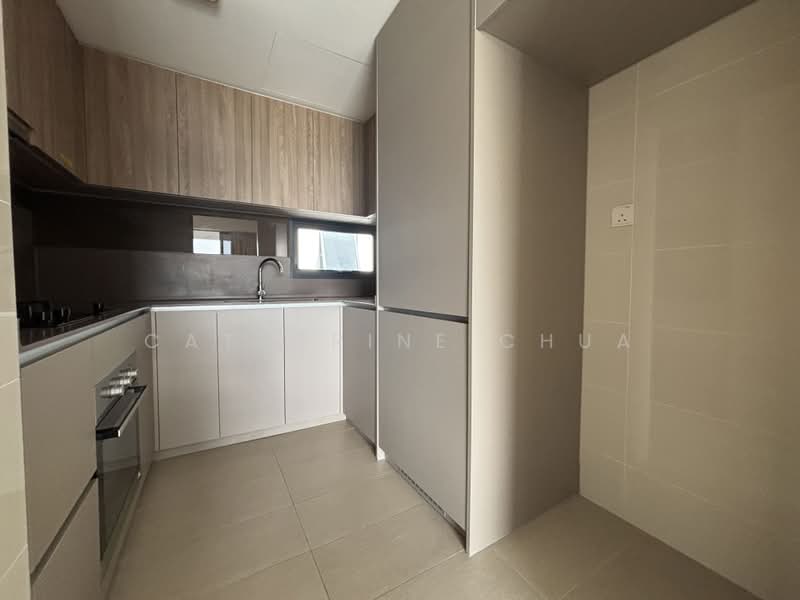 The Jovell, 13 Flora Drive, 3 Bedrooms, 904 sqft, Condominium For Sale, by Catherine Chua, 500197033 - Kitchen - PropertyGuru.com.sg