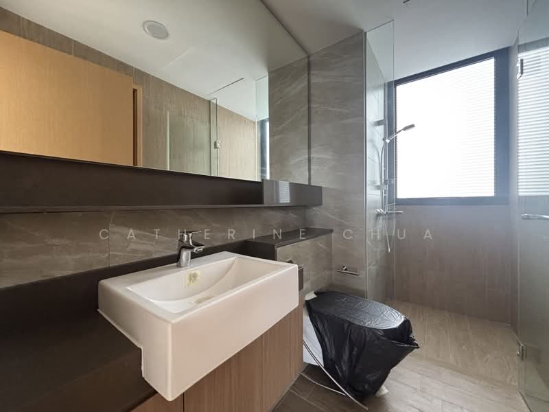 The Jovell, 13 Flora Drive, 3 Bedrooms, 904 sqft, Condominium For Sale, by Catherine Chua, 500197033 - Bathroom - PropertyGuru.com.sg