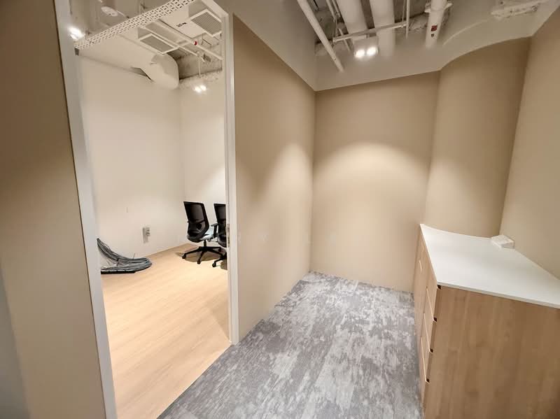BNI Tower, 30 Raffles Place, 2,393 sqft, Office For Rent, by Mary Lau, 500197034 - Interior - CommercialGuru.com.sg