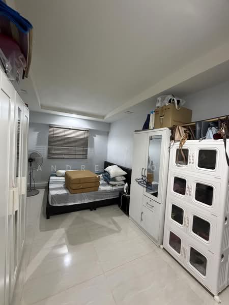 166 Woodlands Street 13, 166 Woodlands Street 13, 2 Bedrooms, 883 sqft, HDB Flat For Rent, by Andrew Yong, 500197042 - Bedroom - PropertyGuru.com.sg