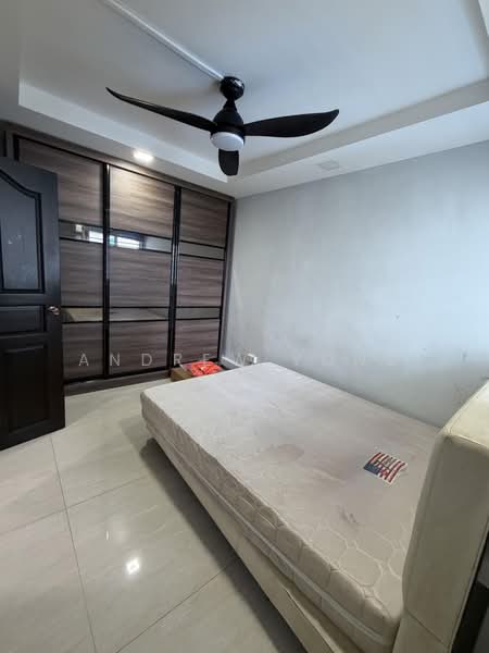 166 Woodlands Street 13, 166 Woodlands Street 13, 2 Bedrooms, 883 sqft, HDB Flat For Rent, by Andrew Yong, 500197042 - Bedroom - PropertyGuru.com.sg