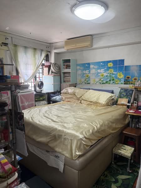 77 Indus Road, 77 Indus Road, 2 Bedrooms, 732 sqft, HDB Flat For Sale, by Victor Zeng, 500197051 - Bedroom - PropertyGuru.com.sg