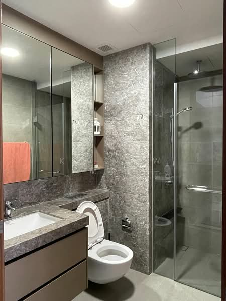 Stirling Residences, 21 Stirling Road, 1 Bedroom, 441 sqft, Condominium For Sale, by Kevin Aw 胡锦胜, 500197072 - Bathroom - PropertyGuru.com.sg