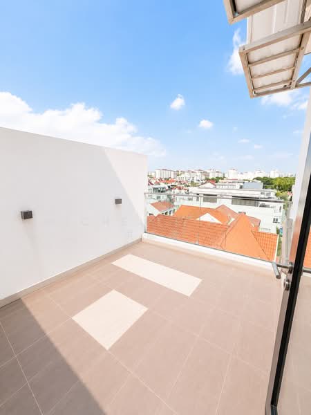 SUNSTONE RESIDENCES, 51 Jalan Daud, 2 Bedrooms, 1,328 sqft, Apartment For Rent, by Michelle Ang 洪丽清, 500197081 - Balcony - PropertyGuru.com.sg