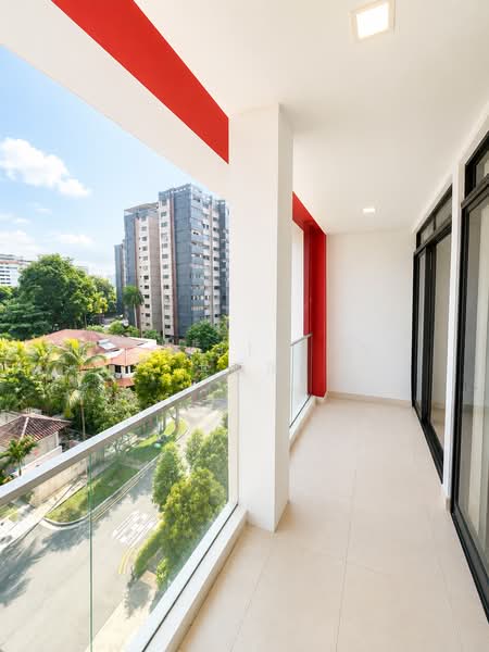 SUNSTONE RESIDENCES, 51 Jalan Daud, 2 Bedrooms, 1,328 sqft, Apartment For Rent, by Michelle Ang 洪丽清, 500197081 - Balcony - PropertyGuru.com.sg