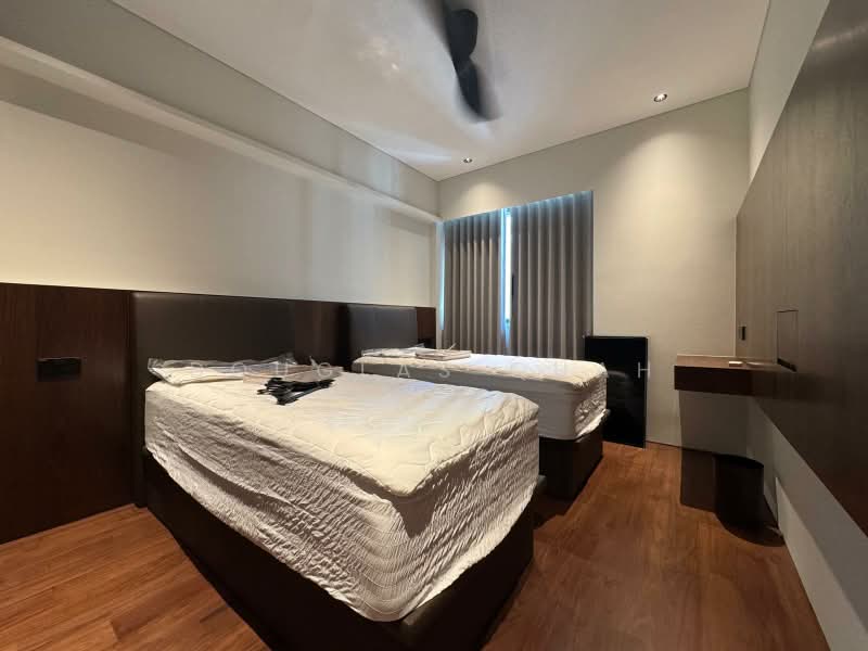 Landed near Paragon, , 9 Bedrooms, 4,481 sqft, Terraced House For Rent, by Douglas Quah, 500197091 - Bedroom - PropertyGuru.com.sg