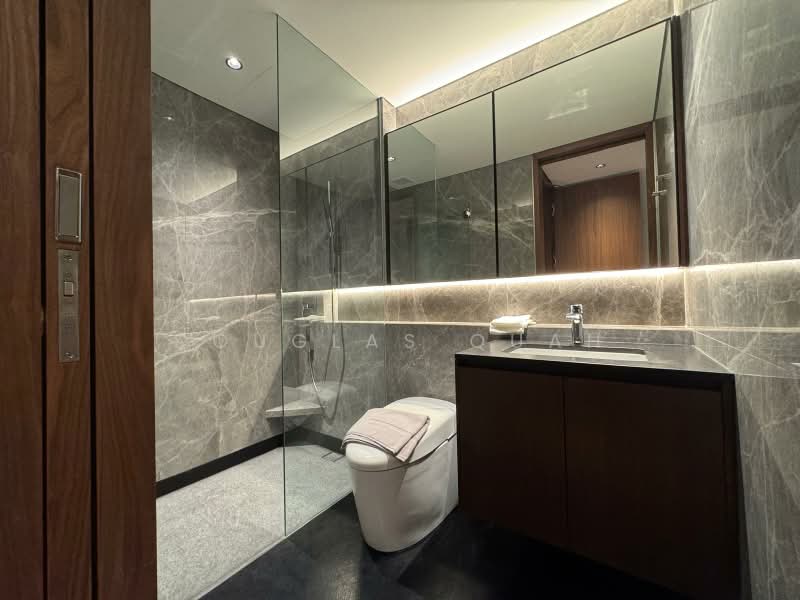 Landed near Paragon, , 9 Bedrooms, 4,481 sqft, Terraced House For Rent, by Douglas Quah, 500197091 - Bathroom - PropertyGuru.com.sg