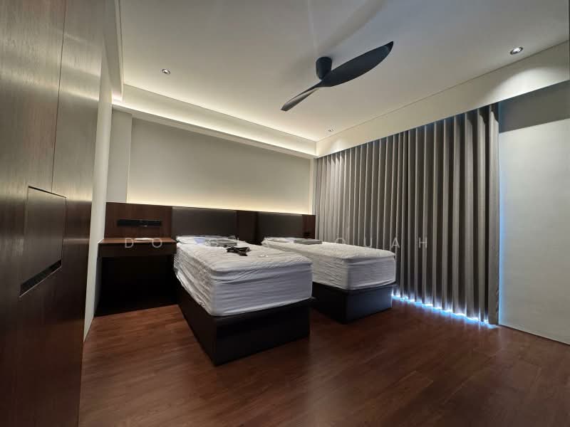 Landed near Paragon, , 9 Bedrooms, 4,481 sqft, Terraced House For Rent, by Douglas Quah, 500197091 - Bedroom - PropertyGuru.com.sg