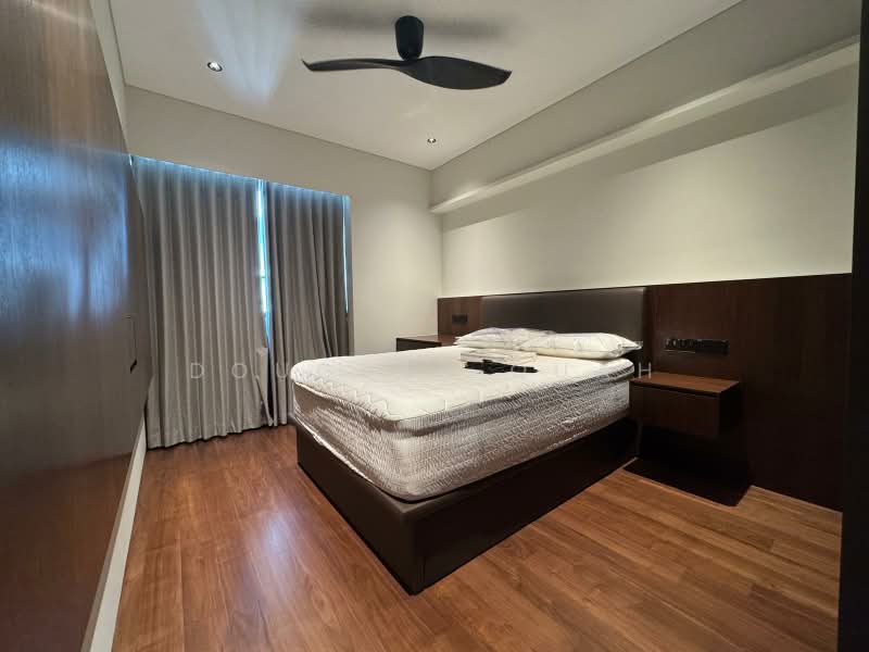 Landed near Paragon, , 9 Bedrooms, 4,481 sqft, Terraced House For Rent, by Douglas Quah, 500197091 - Bedroom - PropertyGuru.com.sg