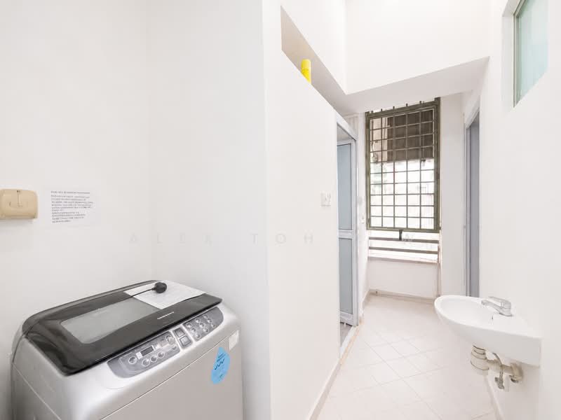 The Sunny Spring, 50 Lorong 40 Geylang, 3 Bedrooms, 1,410 sqft, Apartment For Rent, by Alex Toh C W, 500197094 - Corridor - PropertyGuru.com.sg