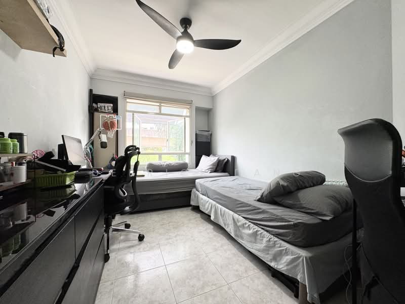 119D Rivervale Drive, 119D Rivervale Drive, 3 Bedrooms, 1,302 sqft, HDB Flat For Sale, by Derrick Dang, 500197097 - Bedroom - PropertyGuru.com.sg