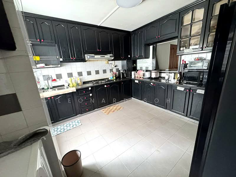 842 Jurong West Street 81, 842 Jurong West Street 81, Room Rental, 110 sqft, HDB Flat For Rent, by Leonard Soh, 500197101 - Kitchen - PropertyGuru.com.sg