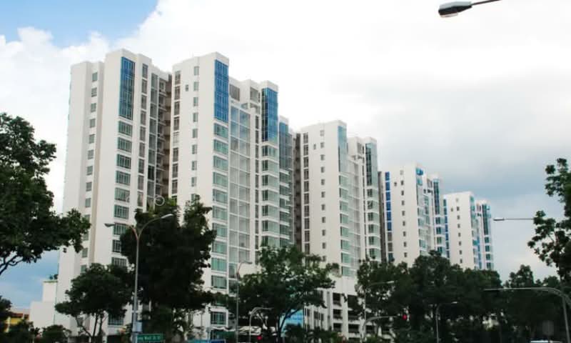The Lakeshore, 31 Jurong West Street 41, 2 Bedrooms, 926 sqft, Condominium For Rent, by Coralle Wong, 500197109 - Exterior - PropertyGuru.com.sg