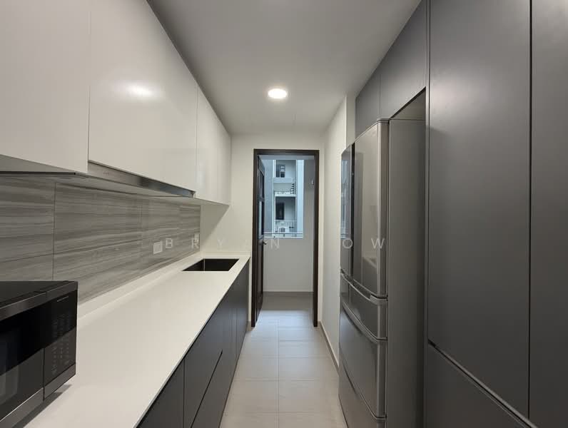 The Brownstone, 152 Canberra Drive, 3 Bedrooms, 915 sqft, Executive Condominium For Sale, by Bryan Low, 500197112 - Kitchen - PropertyGuru.com.sg