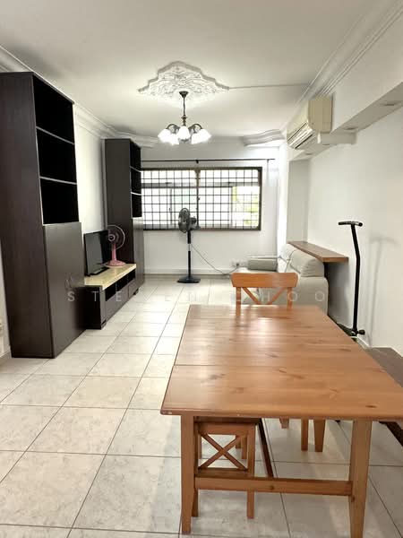 762 Choa Chu Kang North 5, 762 Choa Chu Kang North 5, 3 Bedrooms, 1,110 sqft, HDB Flat For Rent, by Steven Choo, 500197113 - Living Room - PropertyGuru.com.sg