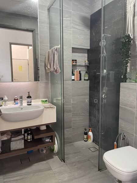 One Dusun Residences, 1 Jalan Dusun, 2 Bedrooms, 484 sqft, Condominium For Sale, by George Koh, 500197124 - Bathroom - PropertyGuru.com.sg