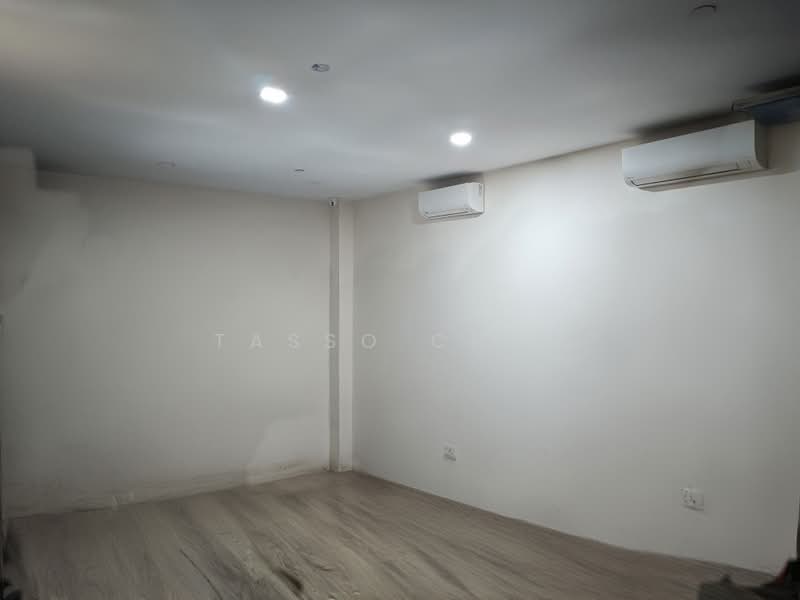 Woodlands Horizon, 31 Woodlands close, 1,600 sqft, Light Industrial (B1) For Rent, by Tasso Chan, 500197136 - Interior - CommercialGuru.com.sg