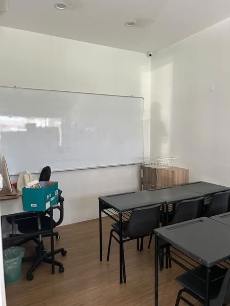 742 Bedok Reservoir Road 720sf Shop For Rent, 742 Bedok Reservoir Road, 720 sqft, Shop / Shophouse For Rent, by Micah Lim 林益才, 500197143 - Study - CommercialGuru.com.sg