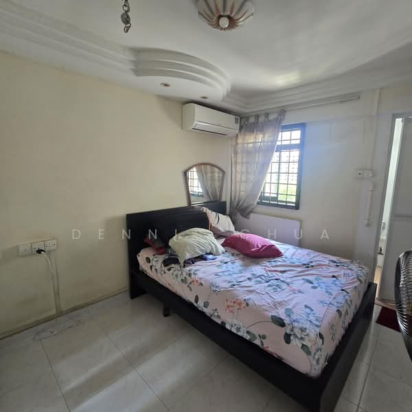 545 Bedok North Street 3, 545 Bedok North Street 3, 2 Bedrooms, 700 sqft, HDB Flat For Sale, by Dennis Chua, 500197149 - Bedroom - PropertyGuru.com.sg