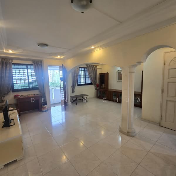 545 Bedok North Street 3, 545 Bedok North Street 3, 2 Bedrooms, 700 sqft, HDB Flat For Sale, by Dennis Chua, 500197149 - Living Room - PropertyGuru.com.sg