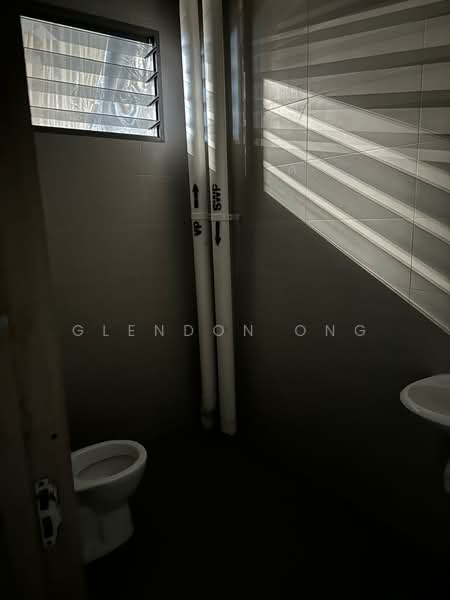 Polaris @ Woodlands, 101 Woodlands Avenue 12, 1,798 sqft, Factory / Workshop (B2) For Sale, by Glendon Ong, 500197160 - Bathroom - CommercialGuru.com.sg