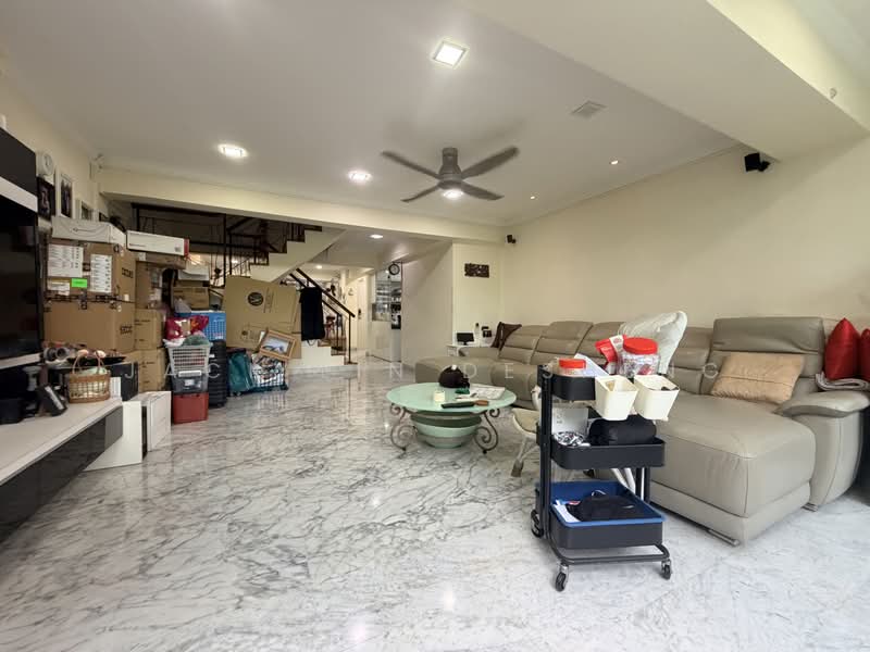 721 Bedok Reservoir Road, 721 Bedok Reservoir Road, 4 Bedrooms, 1,593 sqft, HDB Flat For Rent, by Jack Lin Desheng, 500197168 - Living Room - PropertyGuru.com.sg