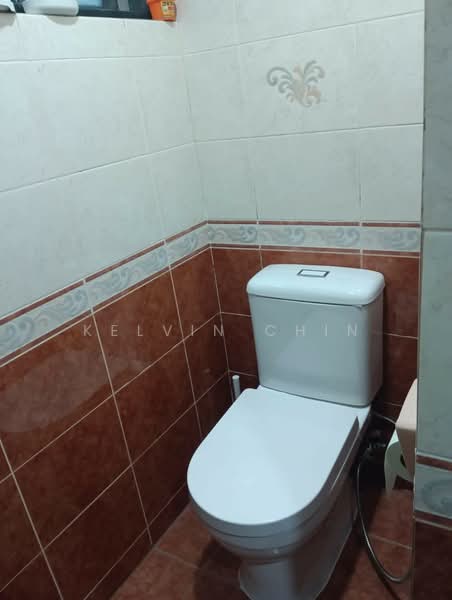 The Anchorage, 370 Alexandra Road, 2 Bedrooms, 1,194 sqft, Condominium For Rent, by Kelvin Chin, 500197178 - Bathroom - PropertyGuru.com.sg
