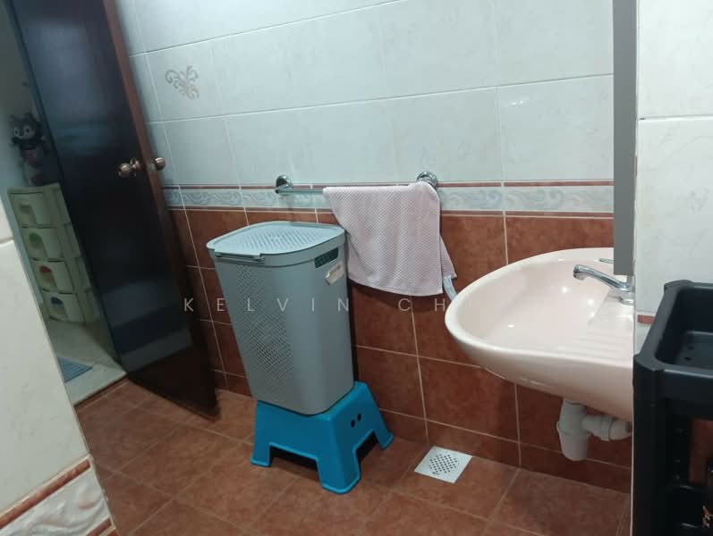The Anchorage, 370 Alexandra Road, 2 Bedrooms, 1,194 sqft, Condominium For Rent, by Kelvin Chin, 500197178 - Bathroom - PropertyGuru.com.sg