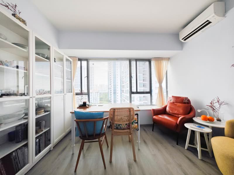 Airstream, 26 St Michael's Road, 2 Bedrooms, 624 sqft, Condominium For Sale, by Darren Ang 洪俊旋, 500197205 - Living Room - PropertyGuru.com.sg
