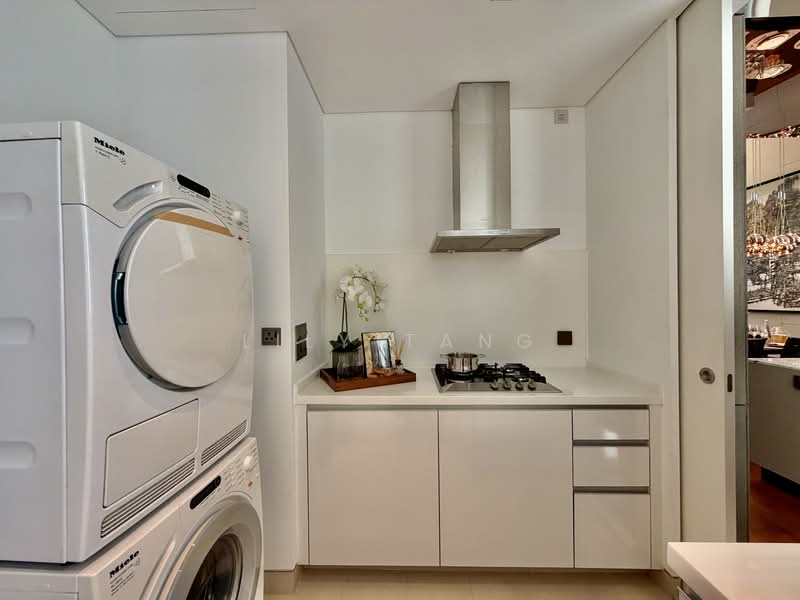 The Oliv @ Balmoral, 11C Balmoral Road, 4 Bedrooms, 3,337 sqft, Apartment For Sale, by Lily Tang, 500197215 - Kitchen - PropertyGuru.com.sg
