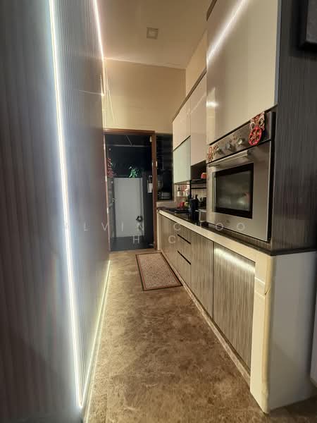 Super rare locale for sale @ Poh Huat Road, Poh Huat Road, 5 Bedrooms, 3,200 sqft, Terraced House For Sale, by Alvin Choo H.C, 500197224 - Kitchen - PropertyGuru.com.sg