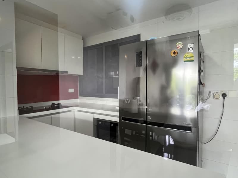 SkyPark Residences, Sembawang Drive, 5 Bedrooms, 1,593 sqft, Executive Condominium For Sale, by Amy Wei, 500197233 - Kitchen - PropertyGuru.com.sg