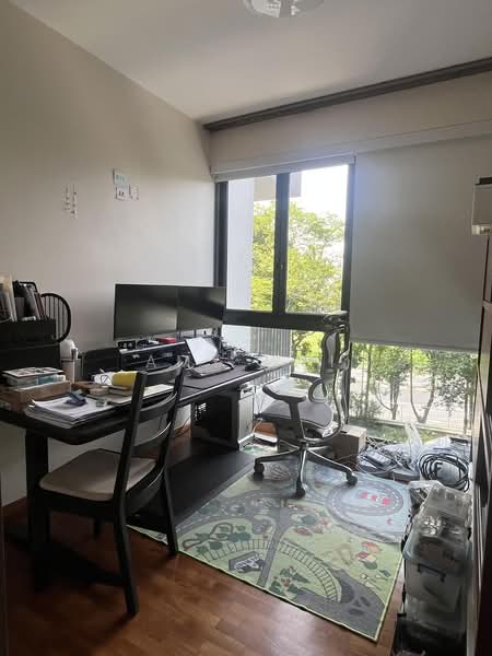 SkyPark Residences, Sembawang Drive, 5 Bedrooms, 1,593 sqft, Executive Condominium For Sale, by Amy Wei, 500197233 - Study - PropertyGuru.com.sg