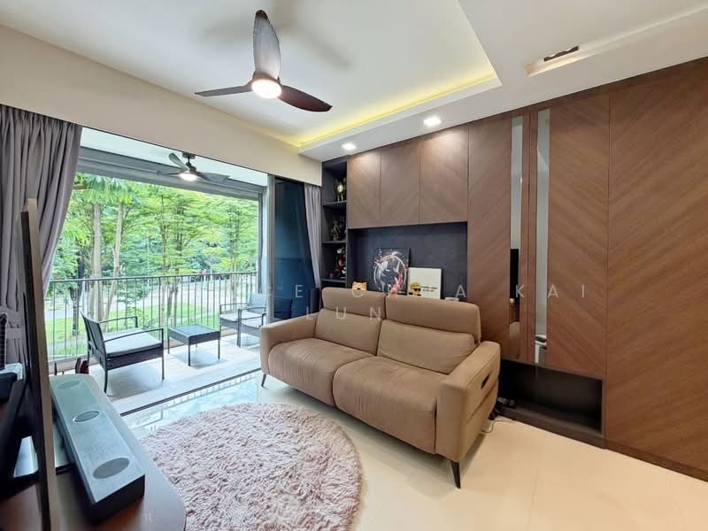 The Visionaire, 196 Canberra Drive, 3 Bedrooms, 872 sqft, Executive Condominium For Sale, by Terence Chua Kai Lun, 500197235 - Living Room - PropertyGuru.com.sg