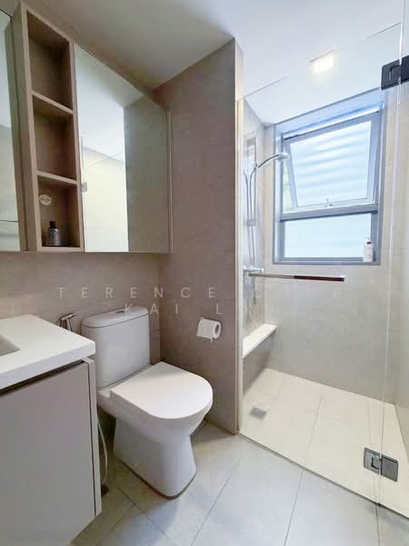 The Visionaire, 196 Canberra Drive, 3 Bedrooms, 872 sqft, Executive Condominium For Sale, by Terence Chua Kai Lun, 500197235 - Bathroom - PropertyGuru.com.sg