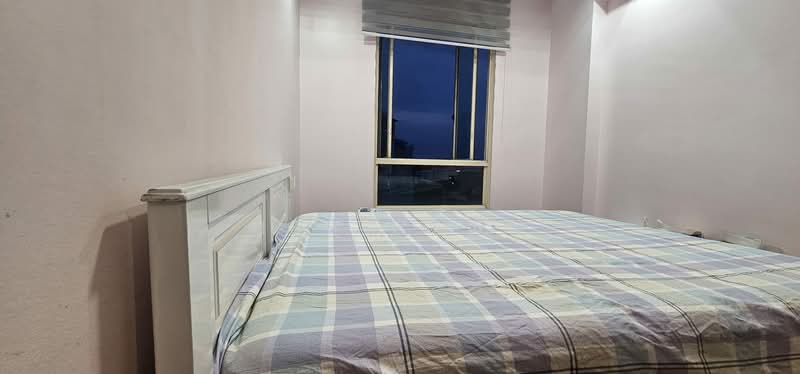 Yishun Emerald, 20 Canberra Drive, Room Rental, 120 sqft, Condominium For Rent, by Ben Chan, 500197238 - Bedroom - PropertyGuru.com.sg