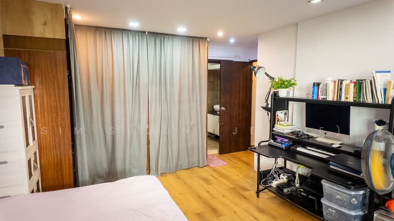 101C Punggol Field, 101C Punggol Field, 3 Bedrooms, 1,184 sqft, HDB Flat For Sale, by Sim Sujun (Jelene), 500197243 - MasterBedroom - PropertyGuru.com.sg
