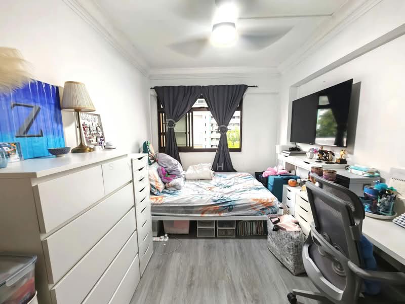 556 Woodlands Drive 53, 556 Woodlands Drive 53, 3 Bedrooms, 1,076 sqft, HDB Flat For Sale, by Syed Ahmad Alqadri, 500197247 - Bedroom - PropertyGuru.com.sg