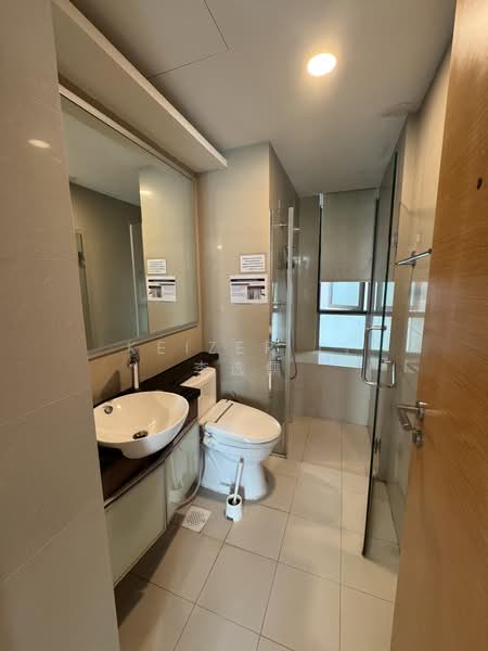 Casa Merah, 52 Tanah Merah Kechil Avenue, Room Rental, 80 sqft, Condominium For Rent, by Keizer Li 李选儒, 500197250 - Bathroom - PropertyGuru.com.sg