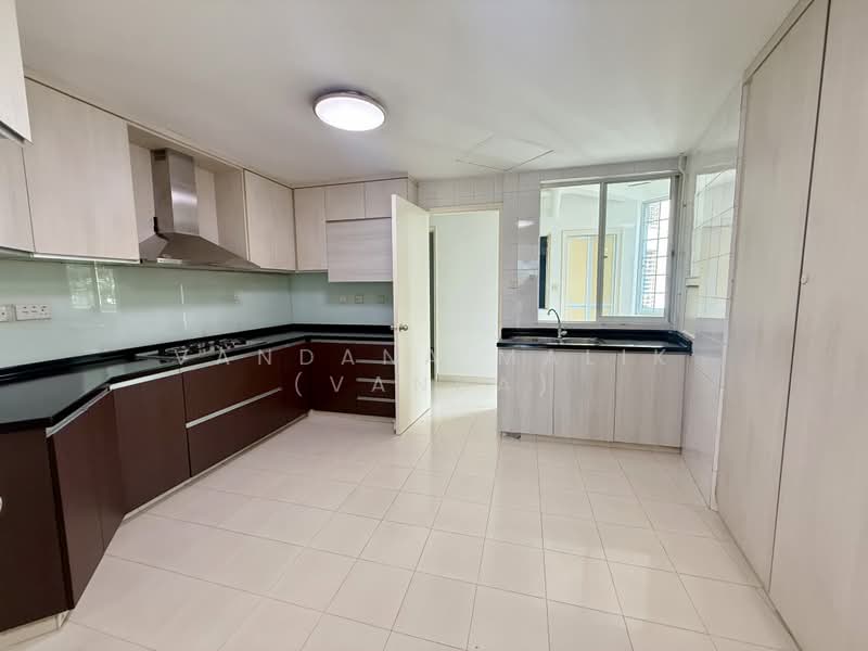 The Waterside, 1 Tanjong Rhu Road, 3 Bedrooms, 2,142 sqft, Condominium For Rent, by Vandana Malik (Vanda), 500197255 - Kitchen - PropertyGuru.com.sg